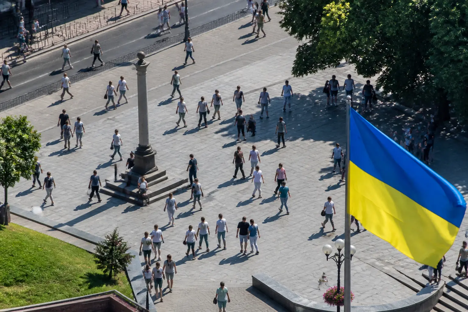 Громадянські свободи: свобода слова, совісті, приватності та пересування